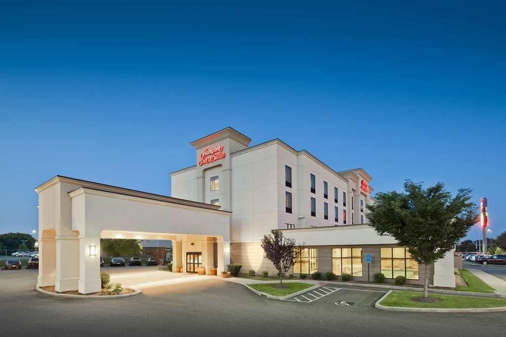 Hampton Inn & Suites West Haven Exterior foto