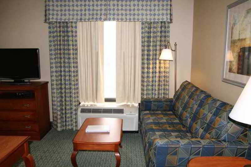 Hampton Inn & Suites West Haven Quarto foto